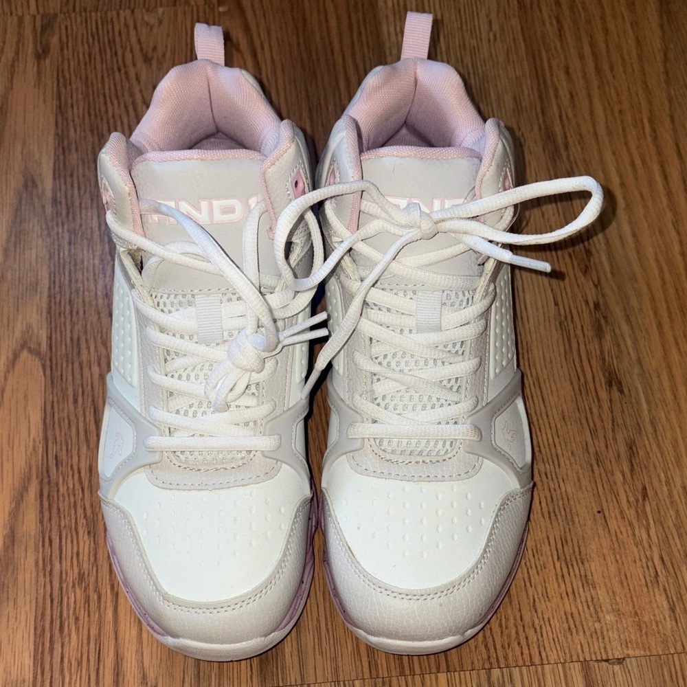 AND1 Women's Athletic Shoes - White and Pink size 6
